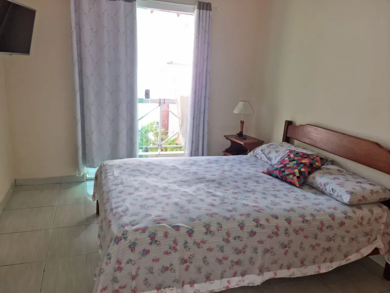 Furnished apartment with 3 bedrooms and 4 bathrooms — photo 4