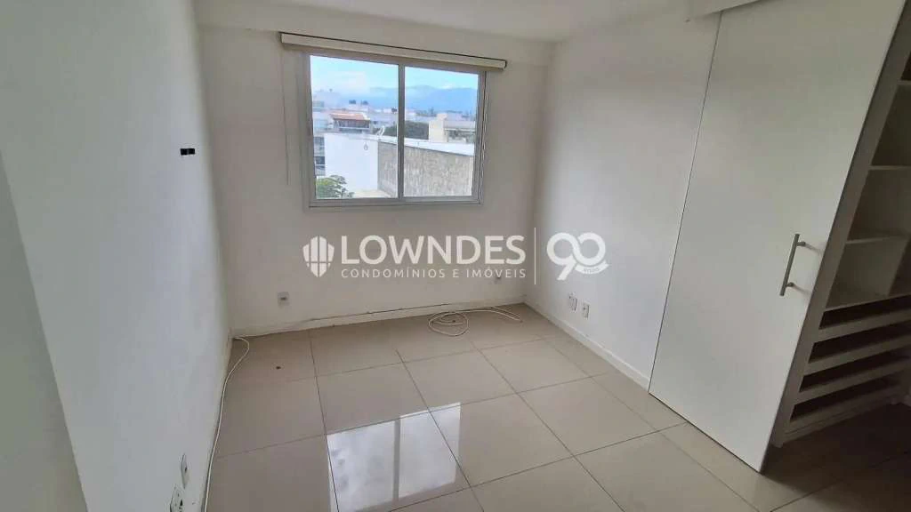 179 m² apartment with 4 en-suite bedrooms and a terrace — photo 6