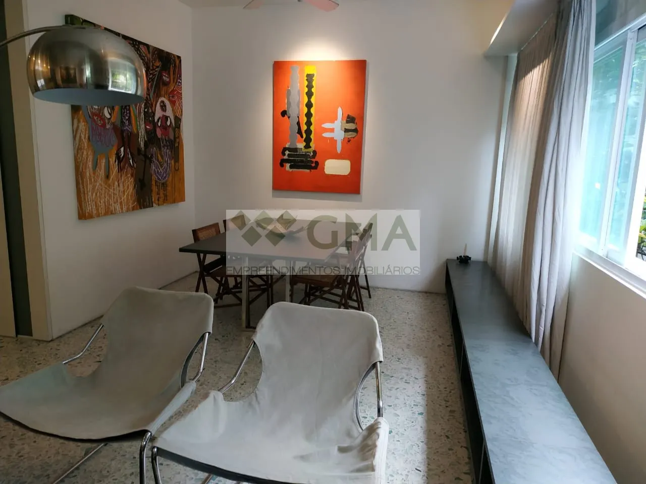 Furnished apartment with open kitchen and gas stove — photo 11