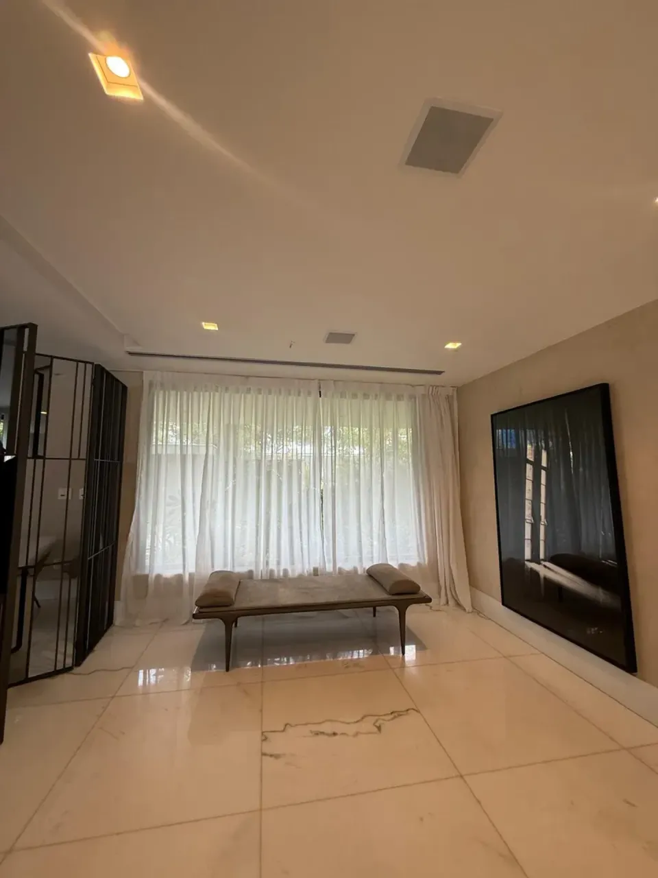 Furnished house with 5 bedrooms and 5 bathrooms — photo 15