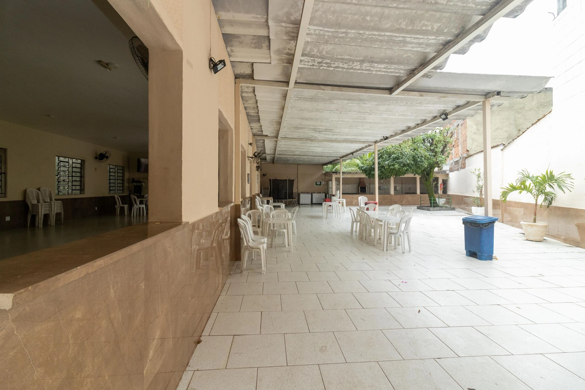 2-bedroom apartment with 1 parking space — photo 37
