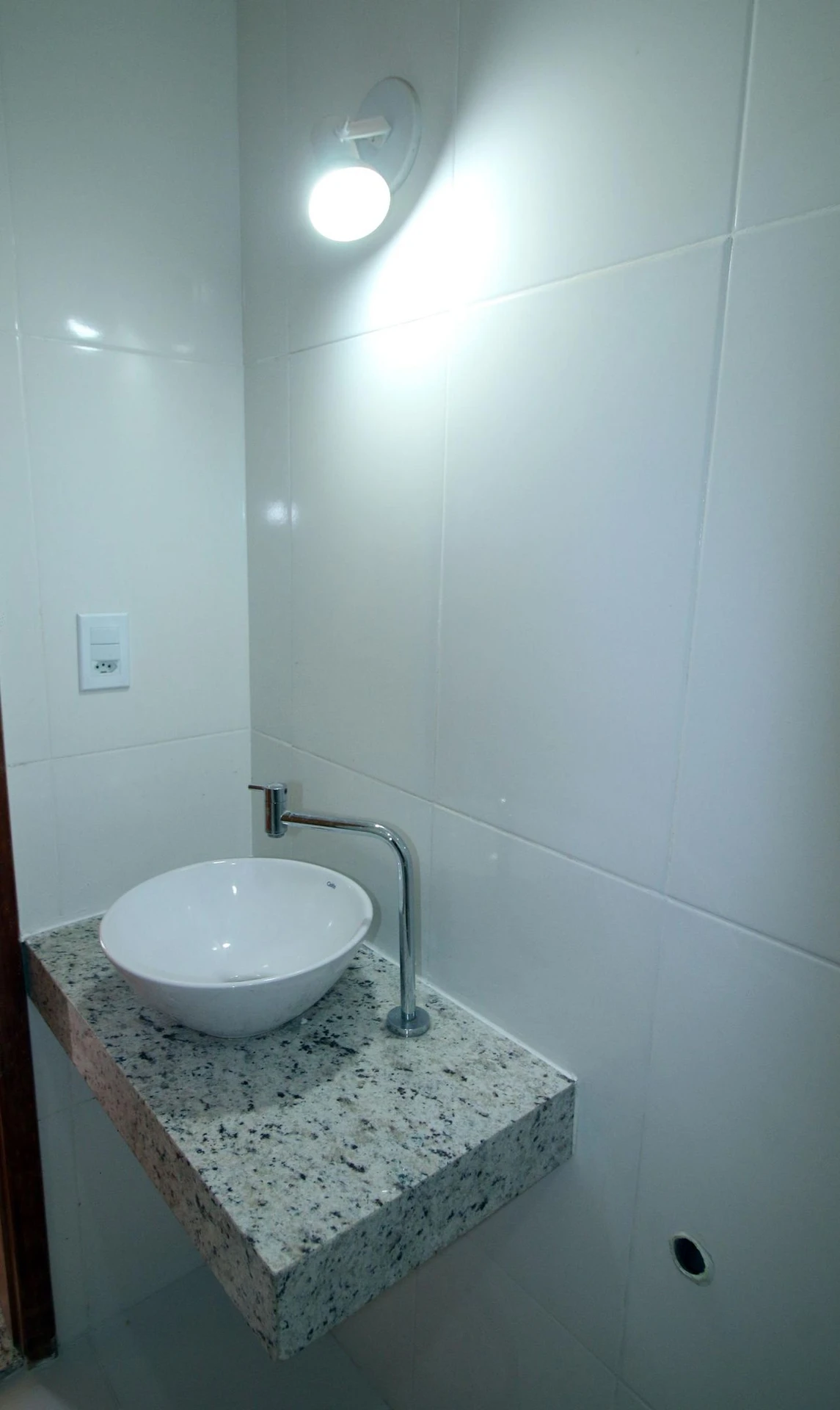Apartment, 48 m², with wood or laminate floors — photo 8