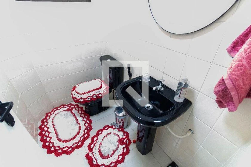 80 m² house with a washing machine and a home office — photo 35