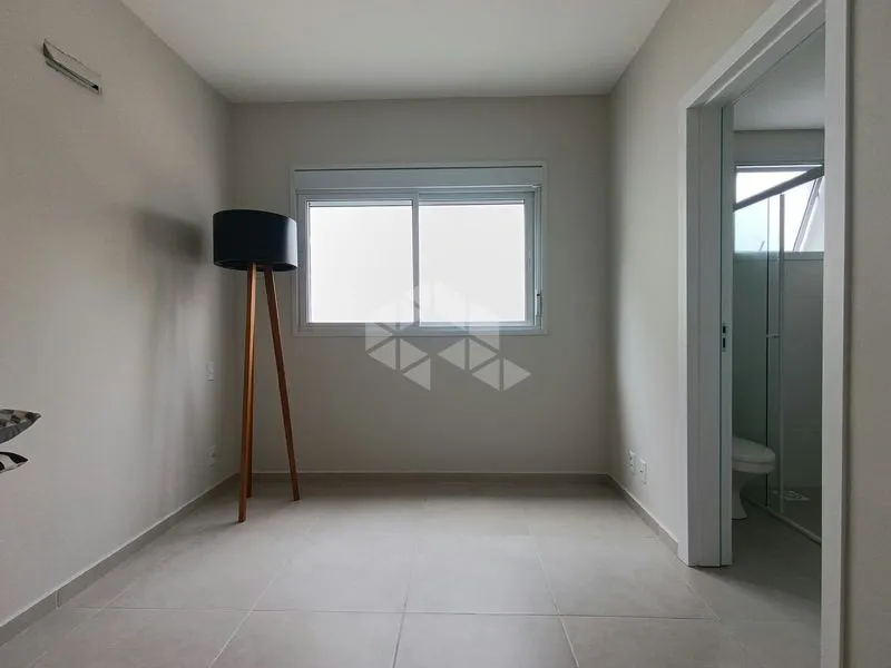 2-bedroom apartment with a home office — photo 13