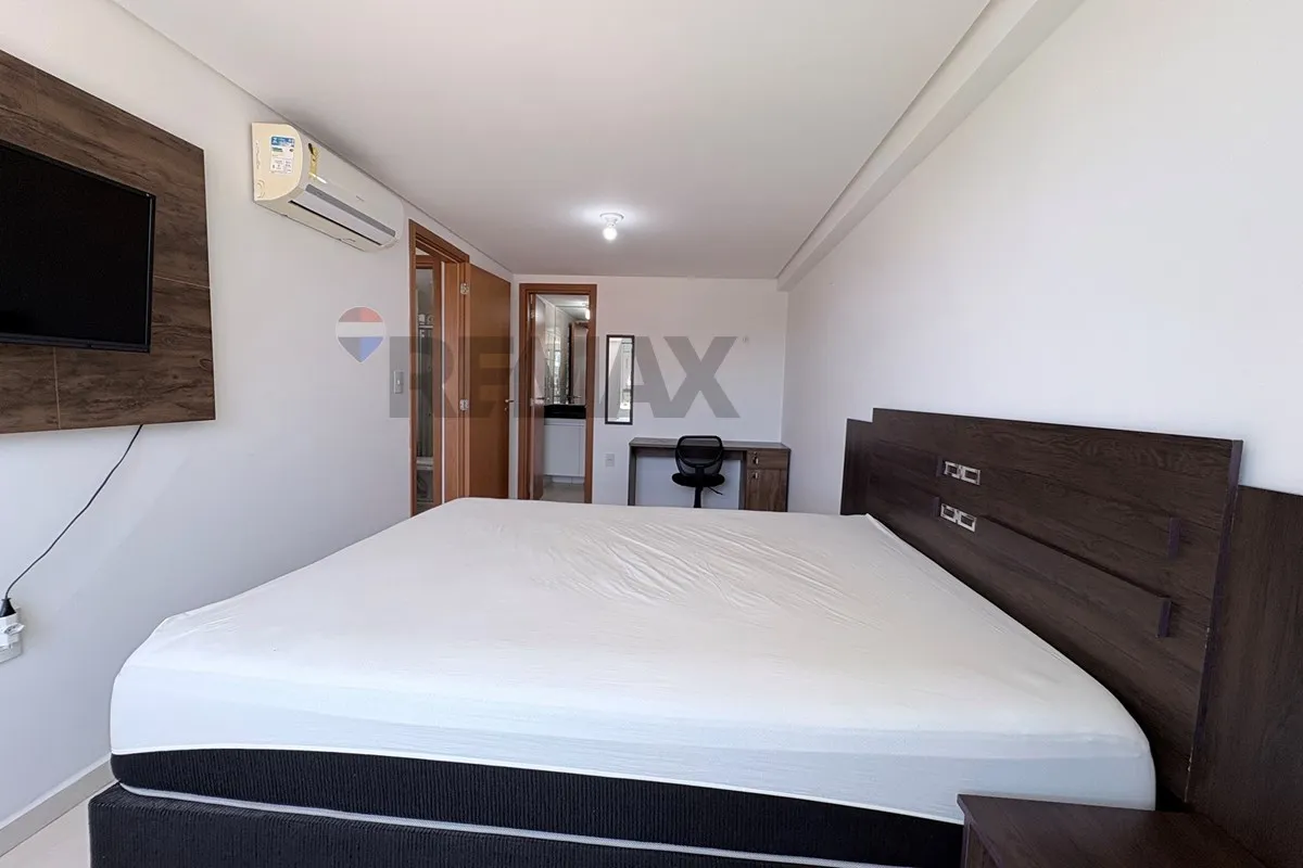 Furnished apartment with 2 bedrooms and a private BBQ — photo 9