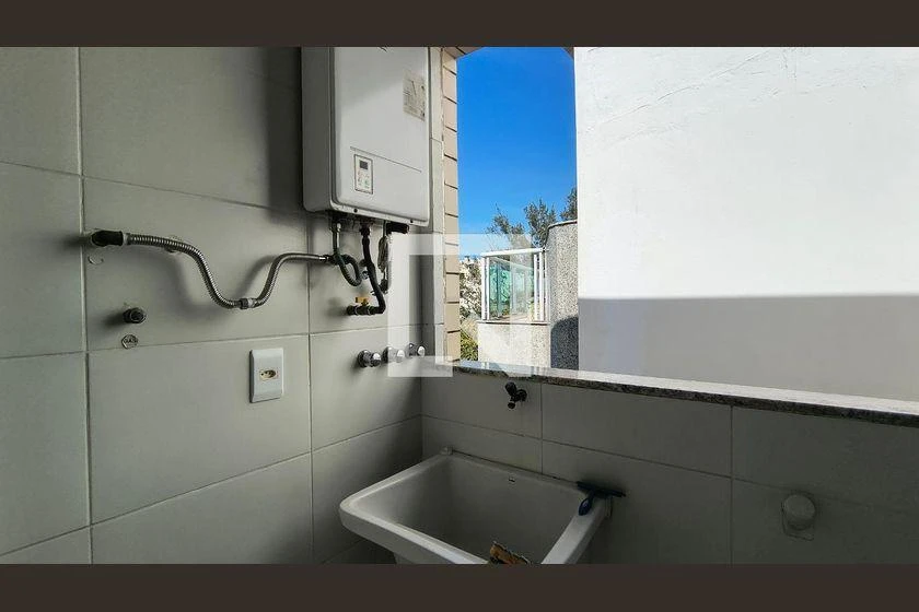 Rental apartment with 3 en-suite bedrooms and 179 m² — photo 39