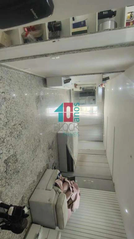 Casa de 480 m² com 5 quartos, 1 suíte e 2 vagas — photo 21