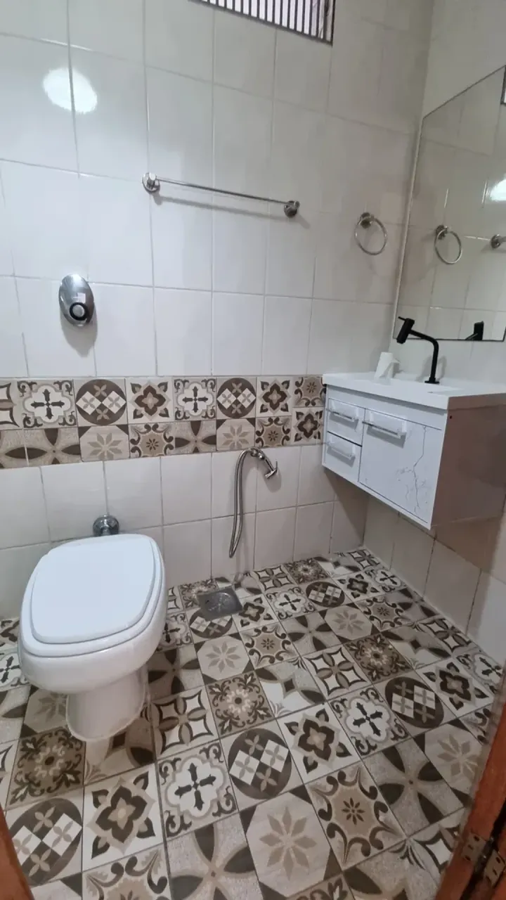 3-bedroom apartment with a balcony and 2 bathrooms — photo 5
