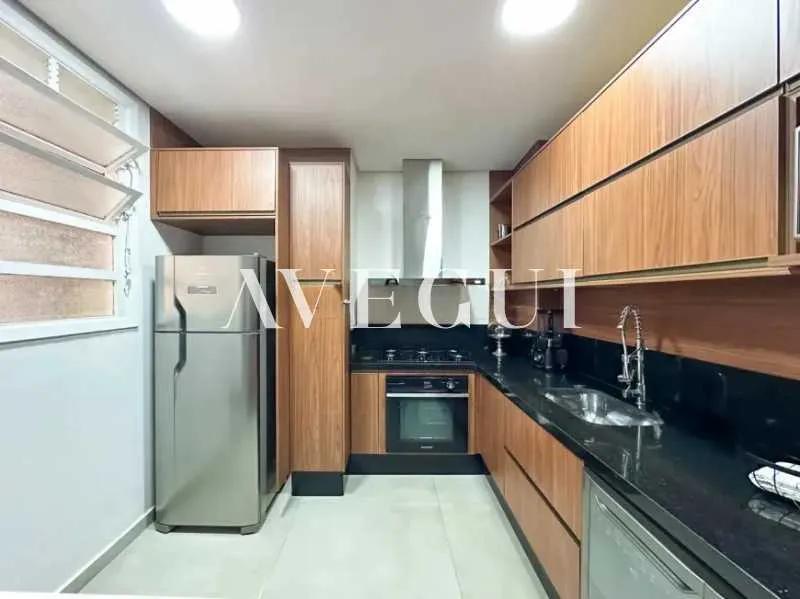 Furnished 130 m² apartment with 3 bedrooms and 3 bathrooms — photo 6