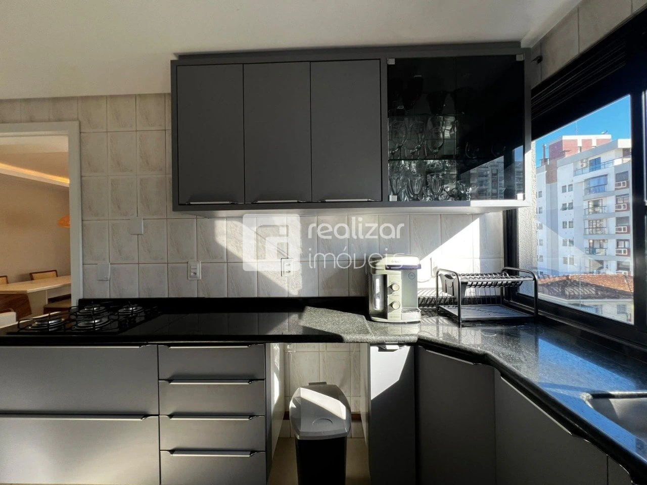 Furnished apartment, 100 m², with a washing machine — photo 12