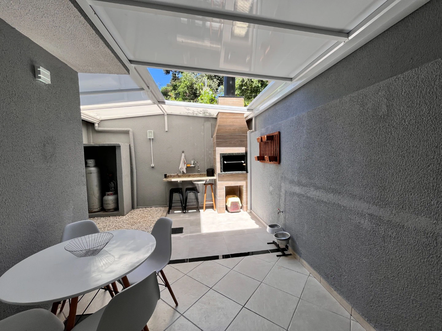 3 quartos e banheira: casa de 180 m² — photo 15