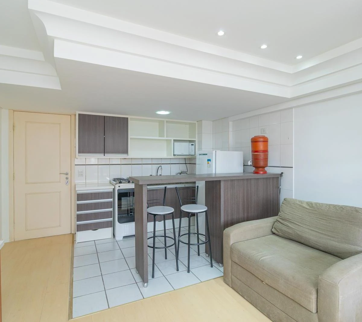 One-bedroom apartment with a home office in Curitiba — photo 6