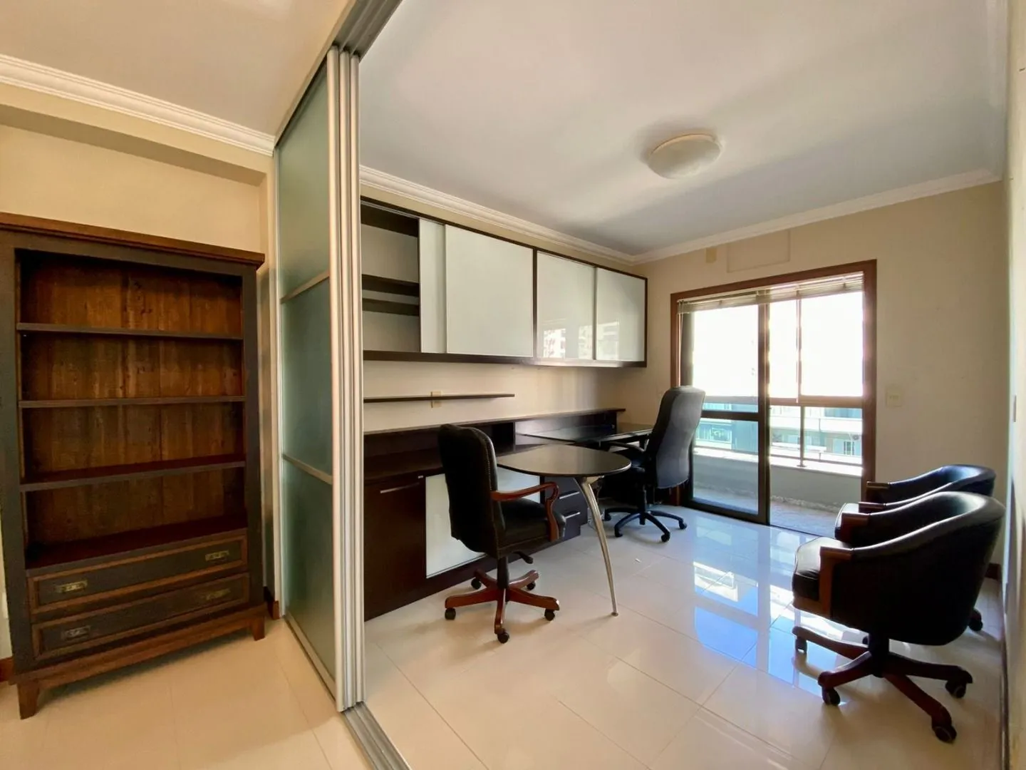 Apartamento mobiliado de 3 dormitórios com 207 m² no 6º andar — photo 13