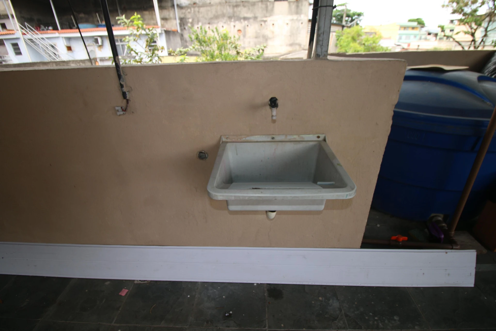 Casa, 32 m², com jardim — photo 15