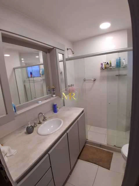 170 m² apartment with 3 bedrooms and a balcony — photo 10