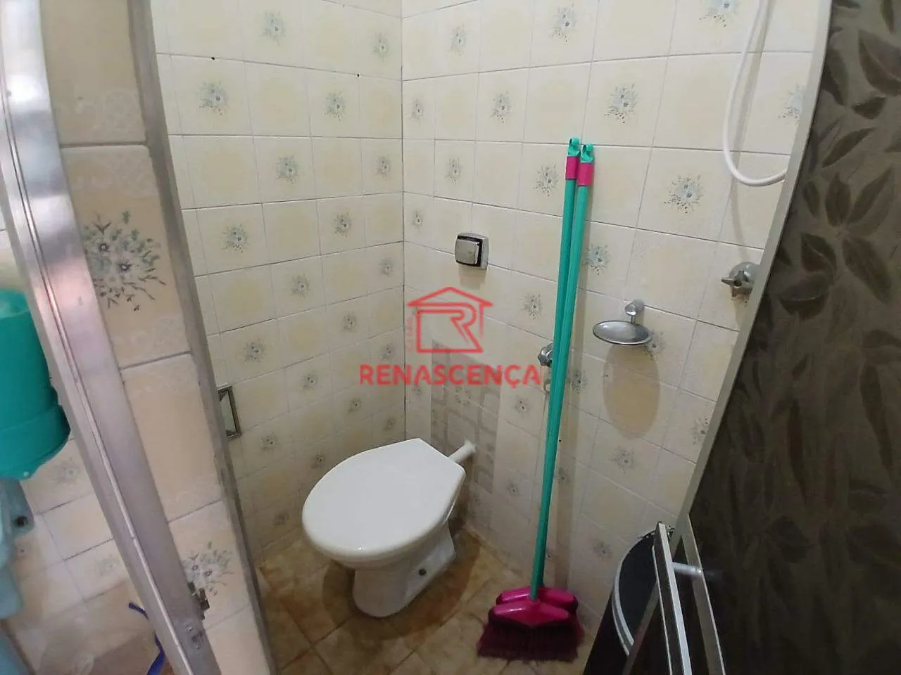 85 m² house with a walk-in closet and a washing machine — photo 11