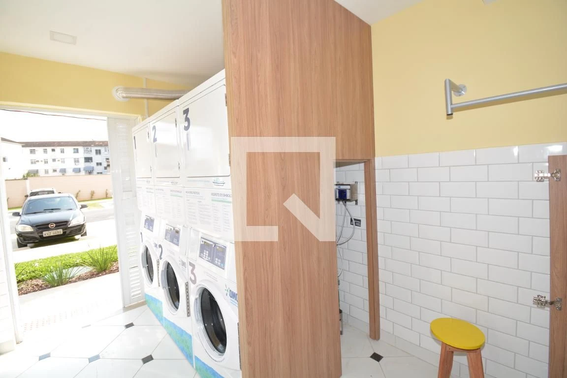 Washing machine in a one-bedroom apartment, 33 m² — photo 7