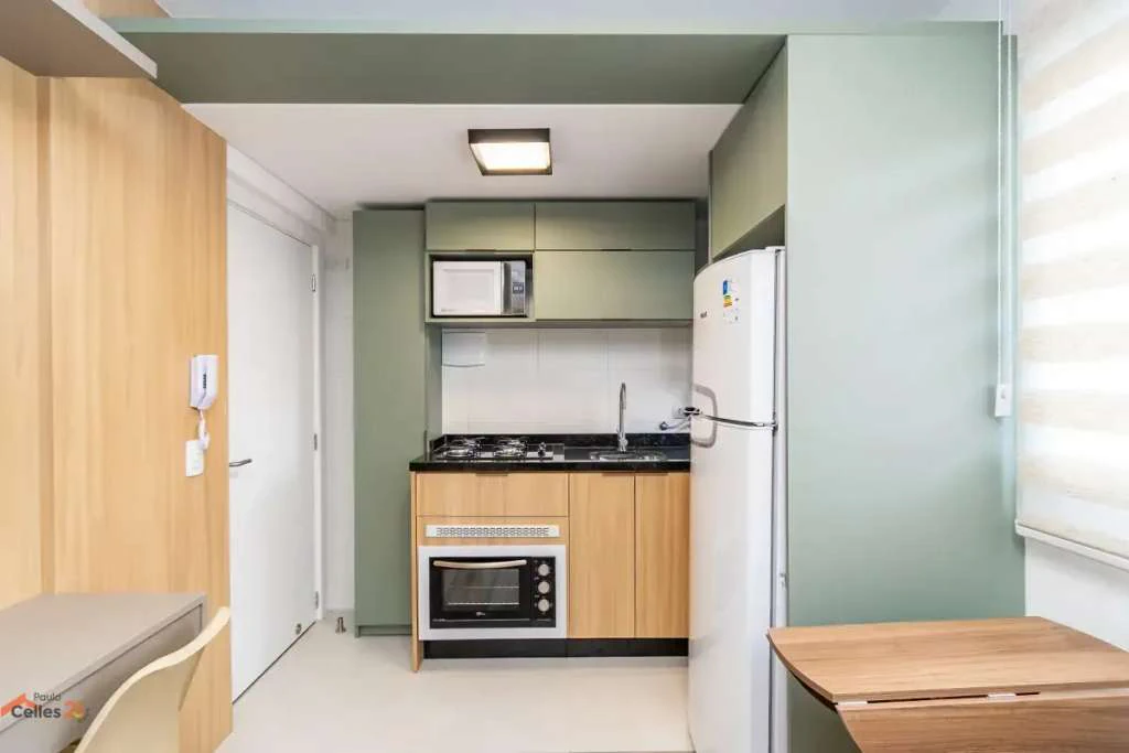 1-bedroom apartment with an open-plan kitchen — photo 4