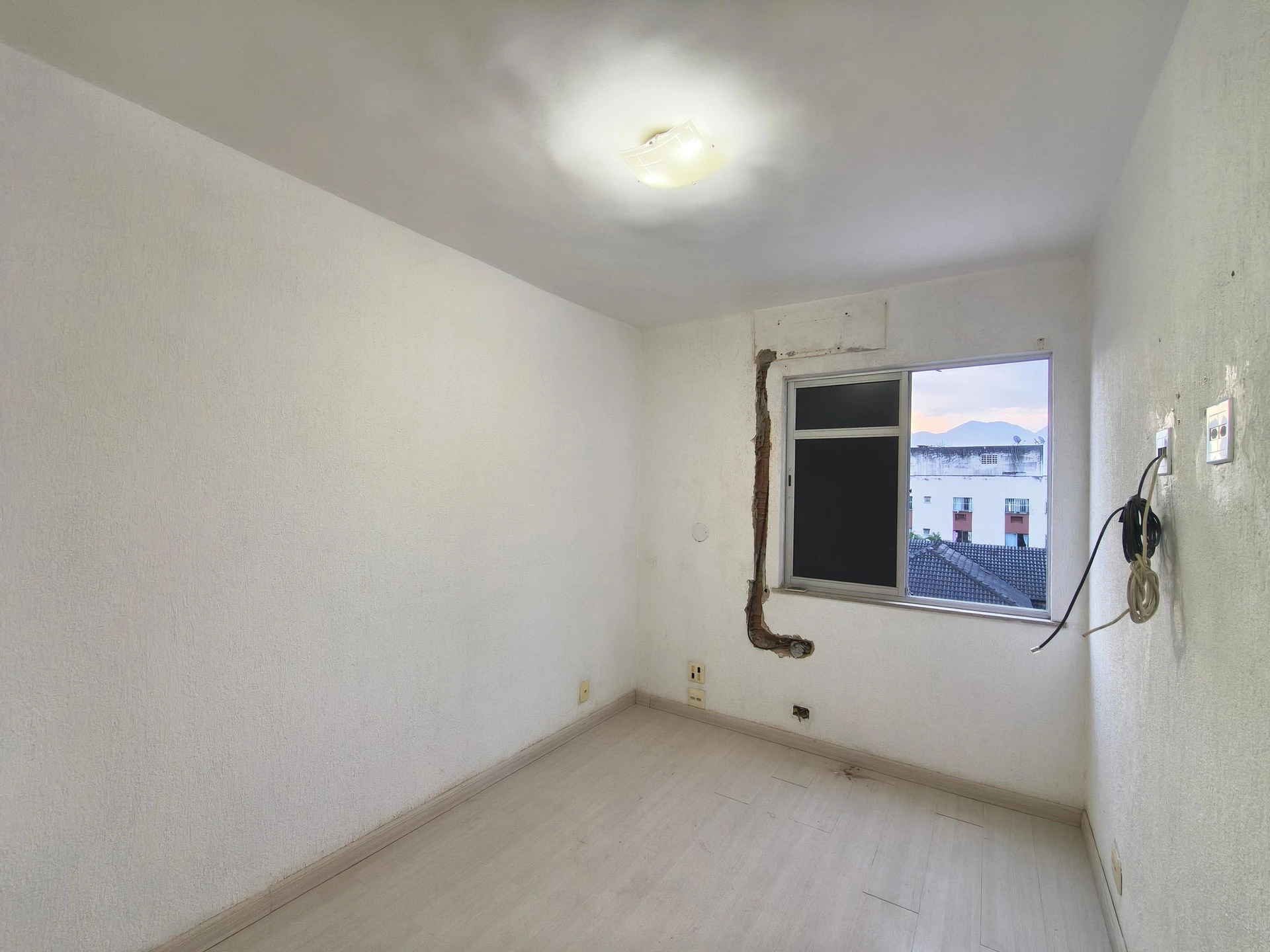 Mountain view in a 2-bedroom apartment, 60 m² — photo 36