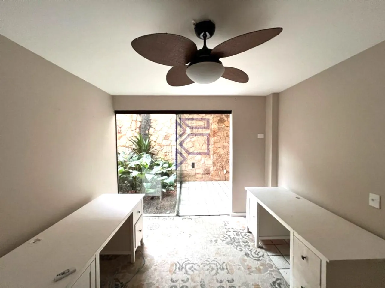 Casa com 5 quartos e 5 banheiros, vaga para 5 carros — photo 18