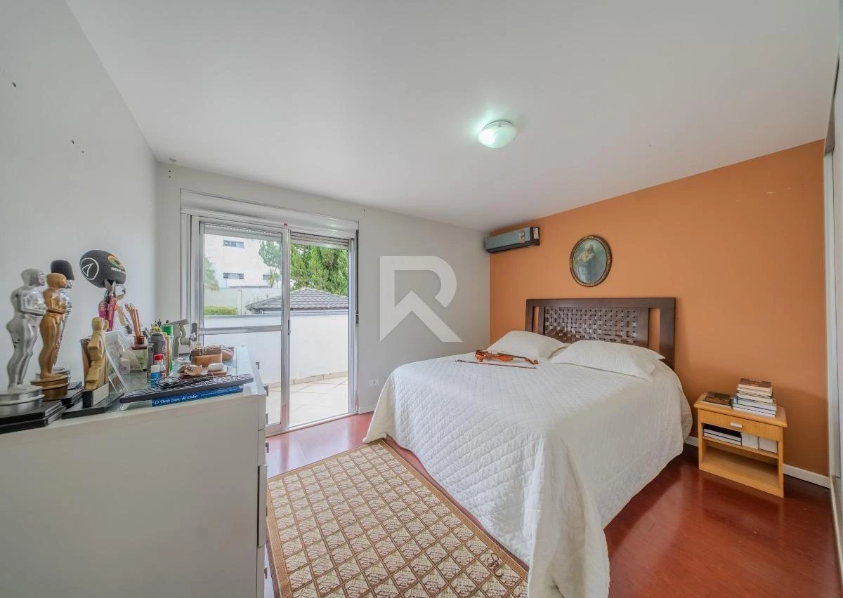 Furnished house, 247 m², with a home office — photo 12