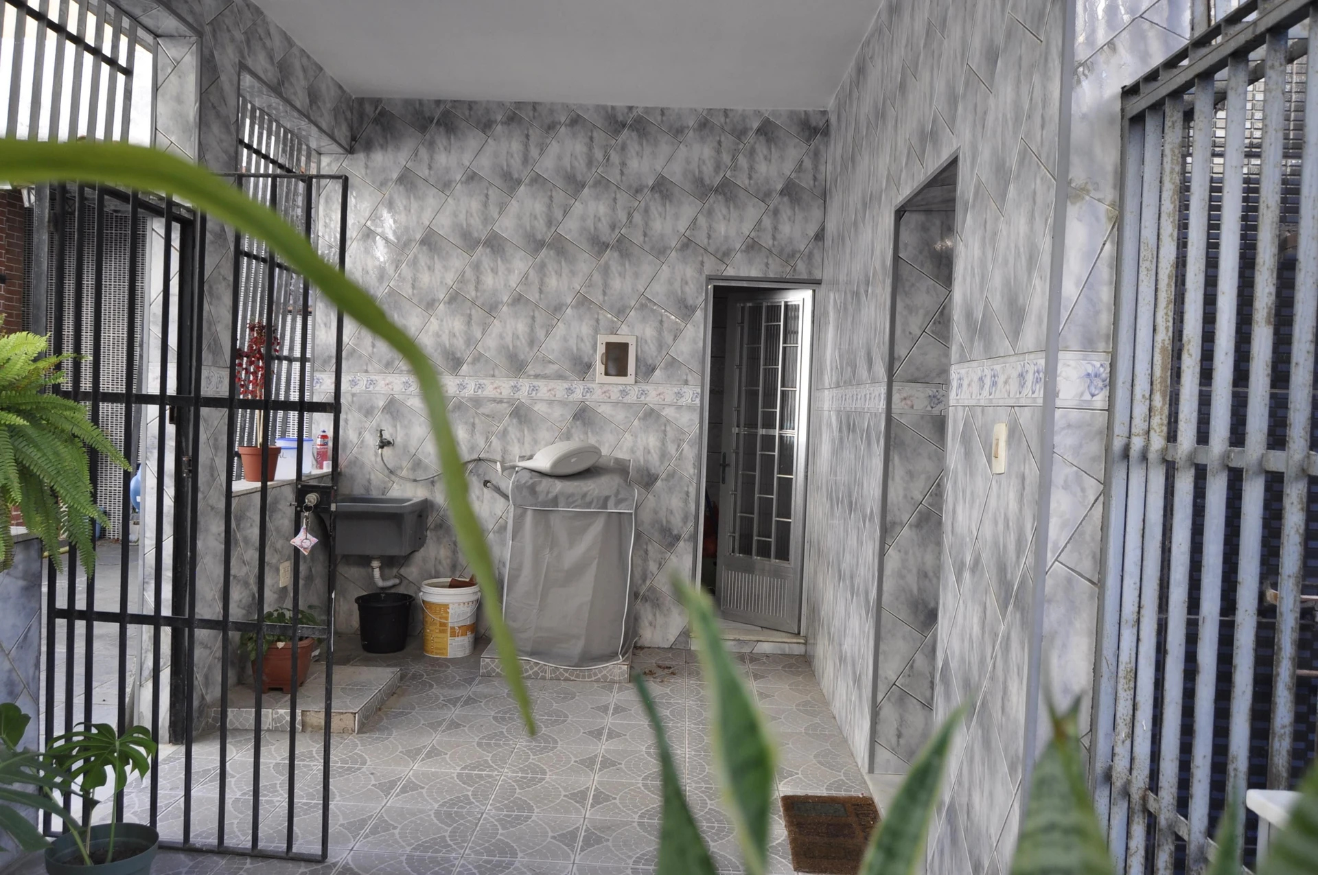Rental house with 6 bedrooms and 4 bathrooms — photo 24