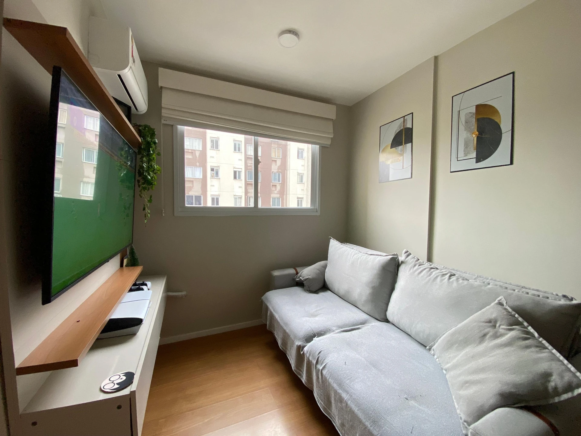2-bedroom apartment with a washing machine — photo 26