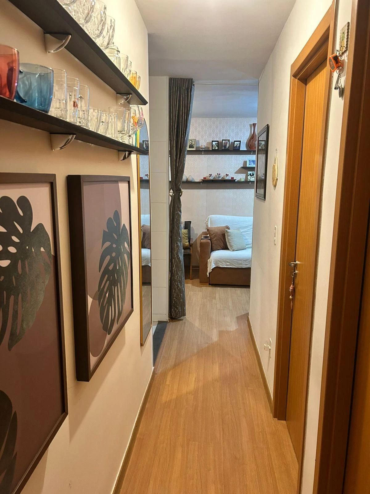 Apartamento amueblado de 2 dormitorios y 1 plaza de aparcamiento — photo 12