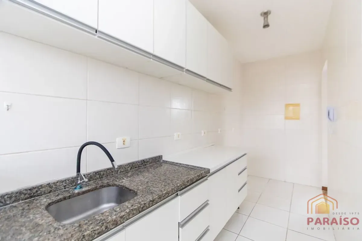 Rental apartment with 2 bedrooms and a balcony — photo 23