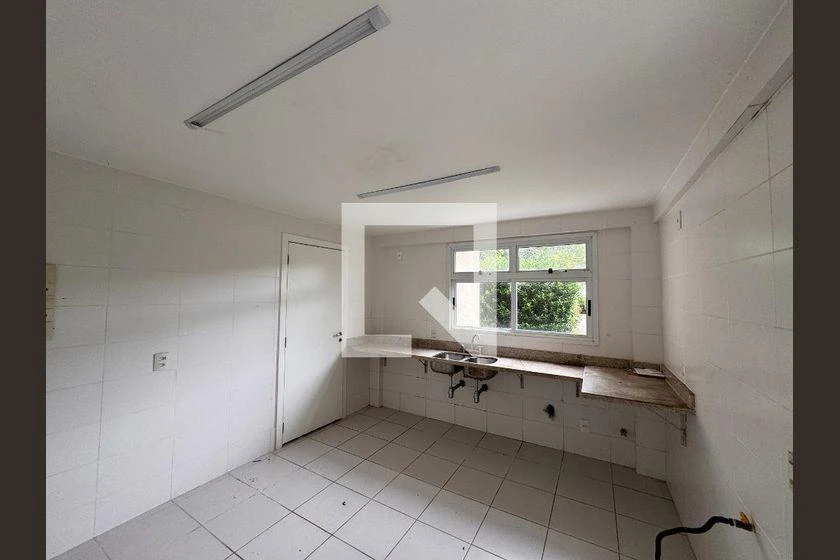 Вид на горы и 5 спален: дом 650 м² — photo 40