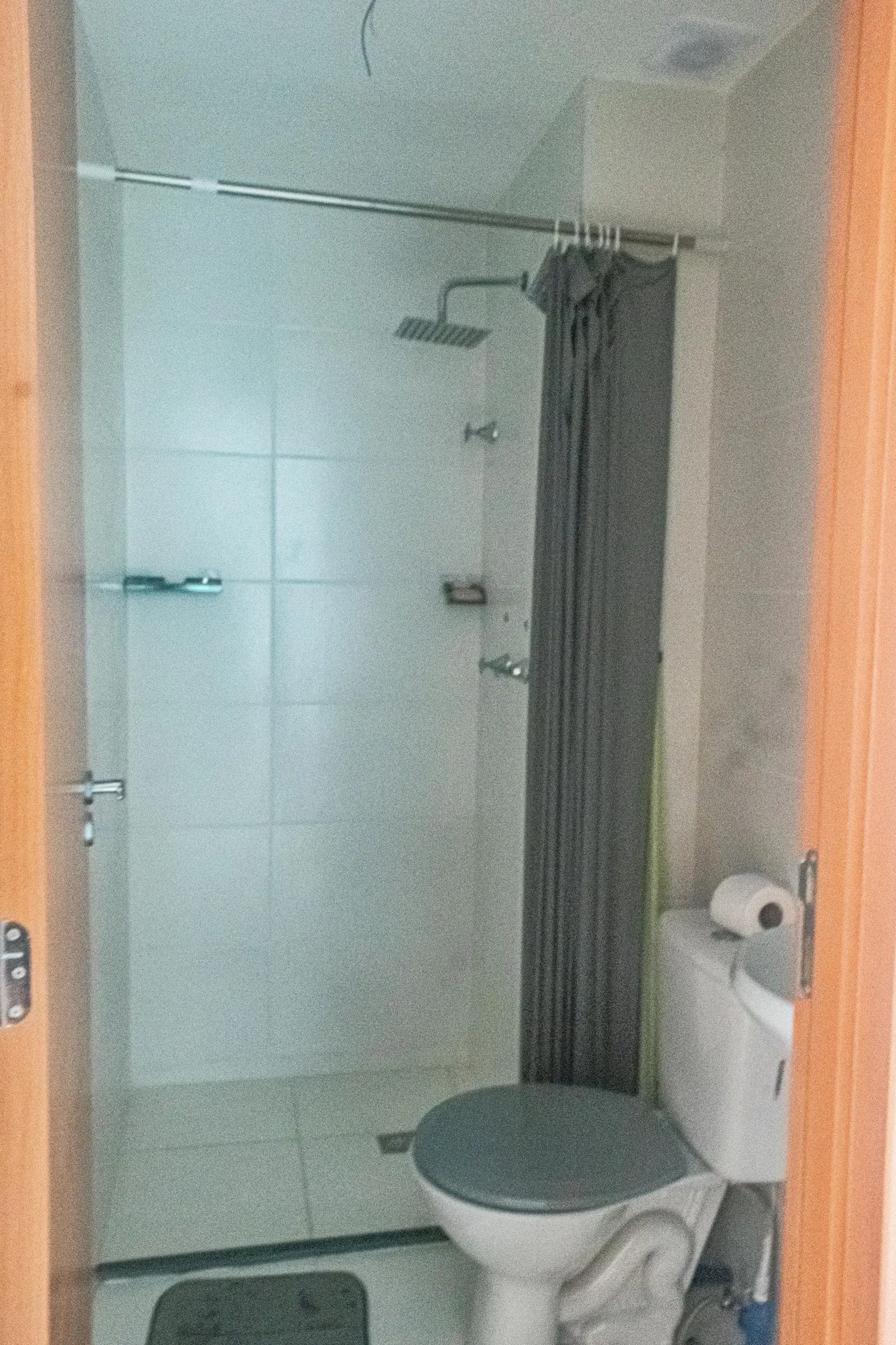 Apartamento sin muebles con 2 habitaciones y jardín privado — photo 9