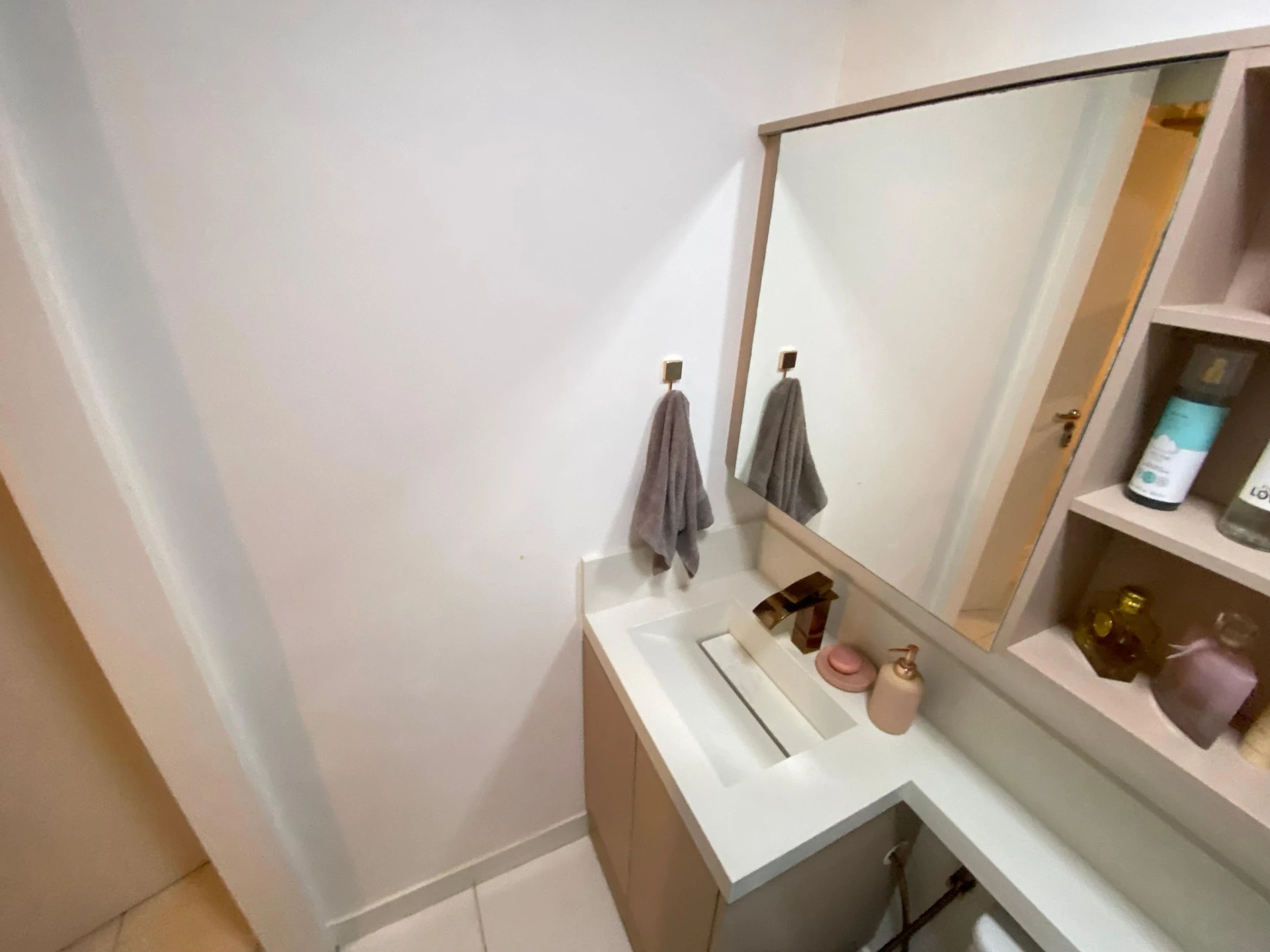 Home office in a 2-bedroom apartment, 55 m² — photo 45