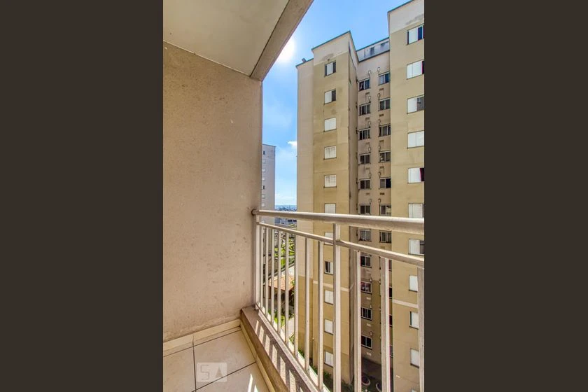 Unfurnished apartment with 2 bedrooms and a balcony — photo 2