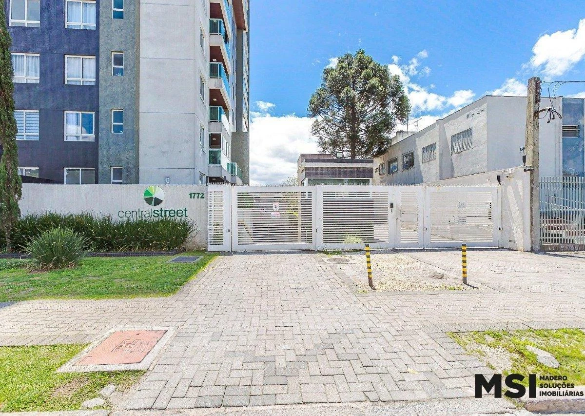 One-bedroom apartment with a washing machine in Curitiba — photo 39