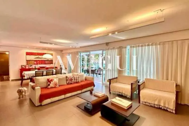 4-bedroom apartment with a private BBQ — photo 8