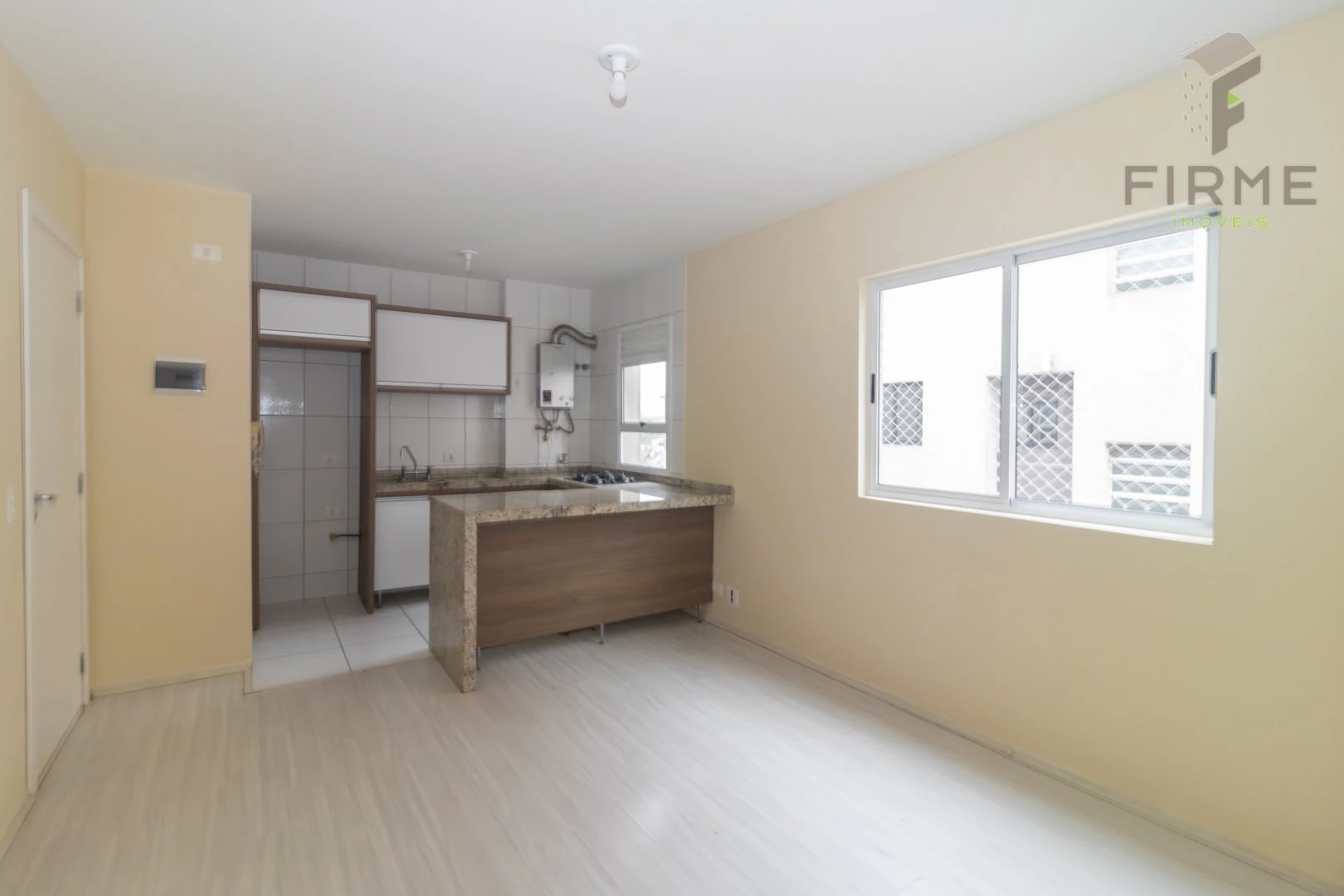 One-bedroom, 32 m² apartment in Curitiba — photo 6