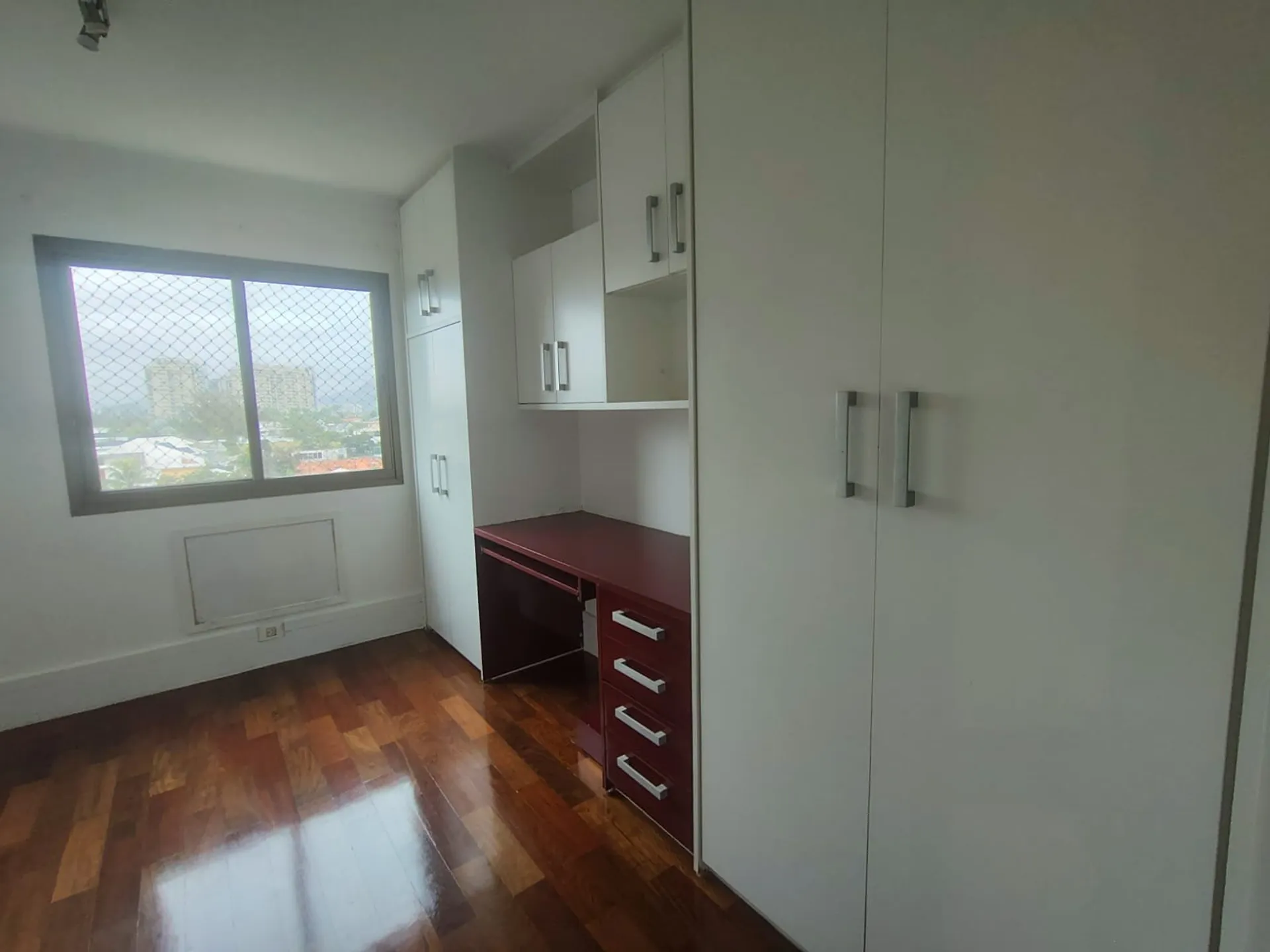 Apartamento de 3 quartos com cozinha separada e 2 vagas — photo 19