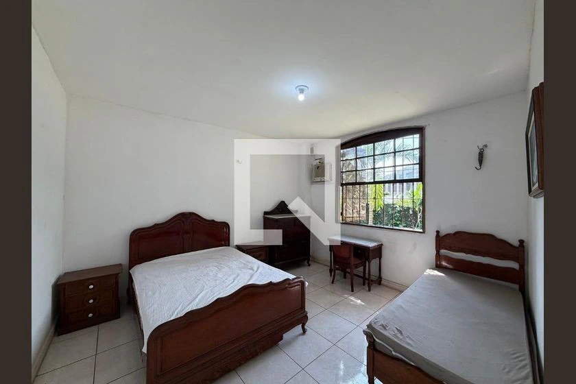 Studio mobiliado de 45 m² com varanda e cozinha fechada — photo 4