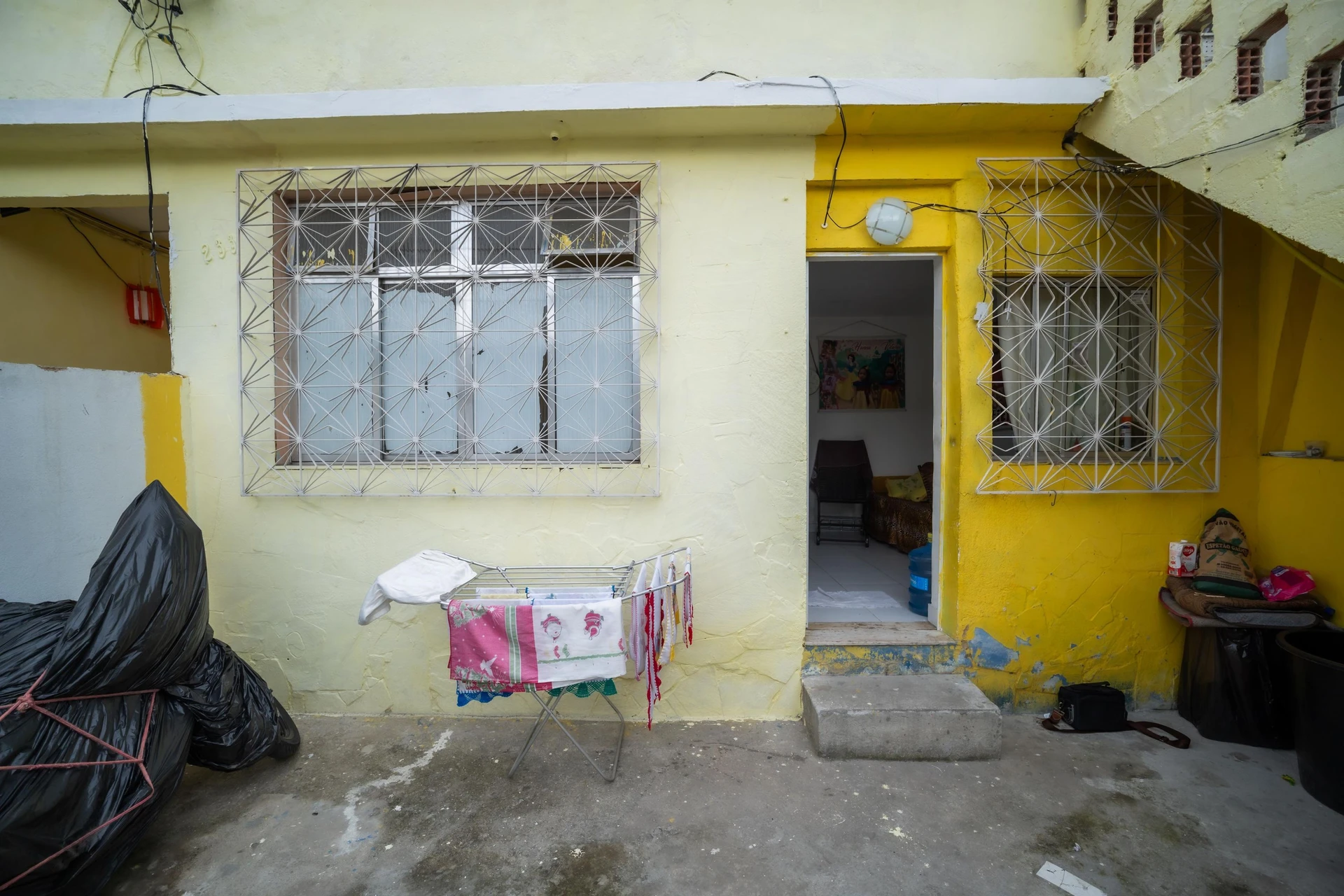 2-bedroom house with a washing machine in Rio de Janeiro — photo 22