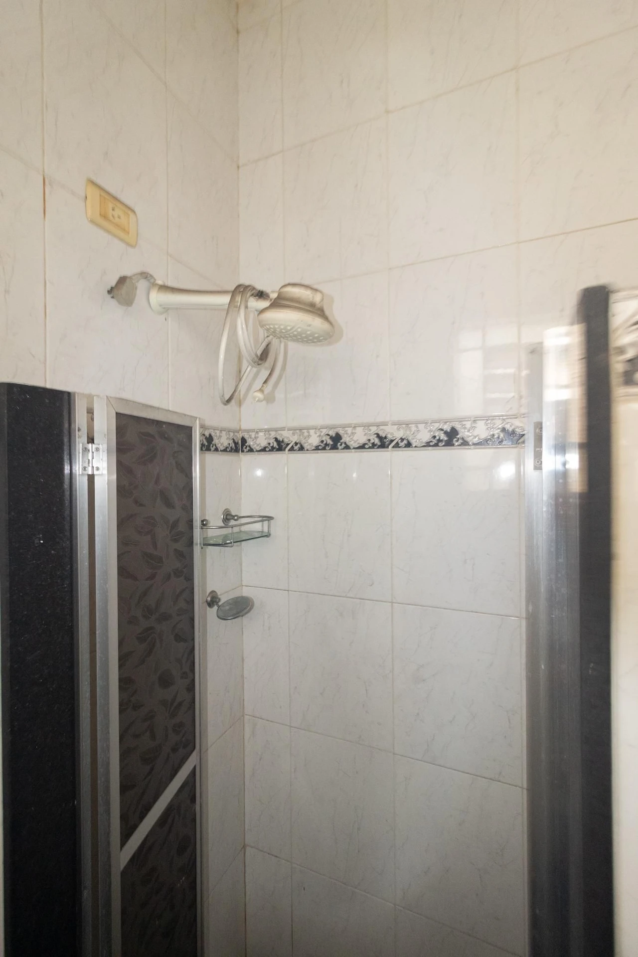 6 quartos e jardim: casa de 263 m² — photo 14