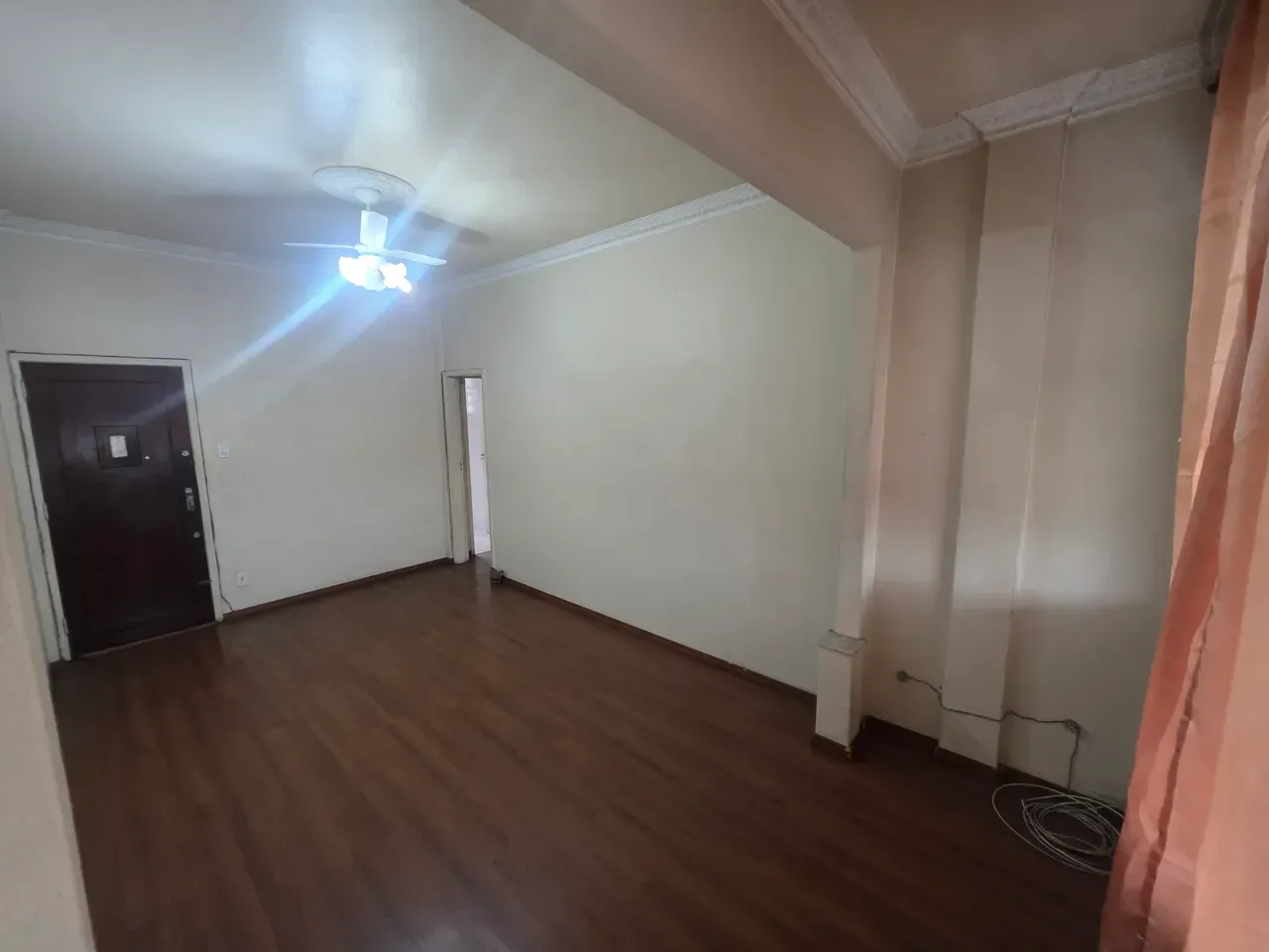 Apartment, 90 m², with wood or laminate floors — photo 15