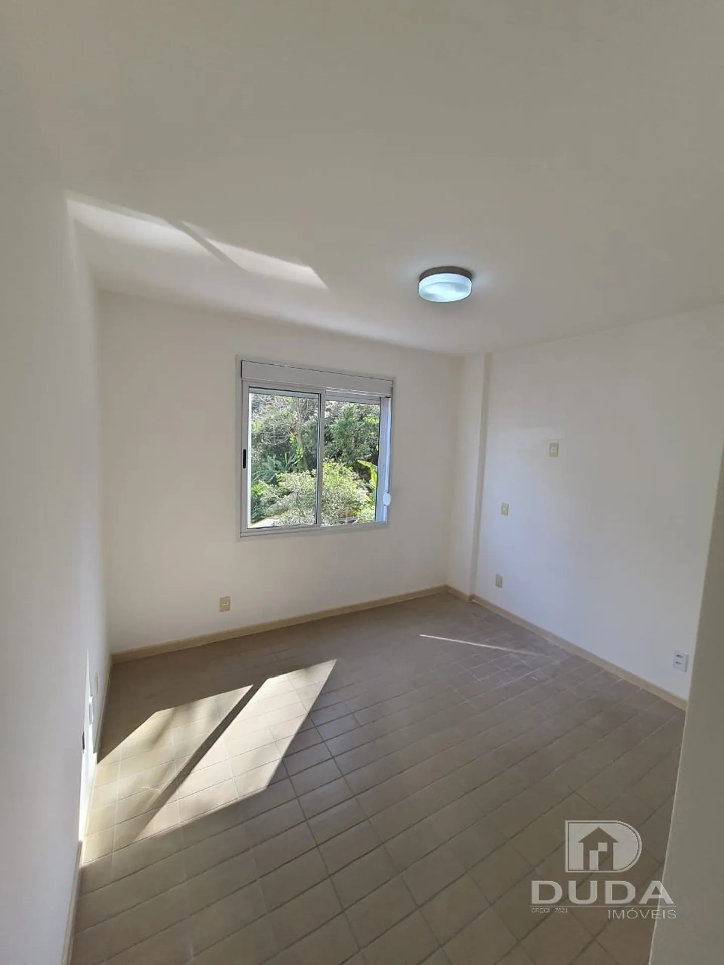 Apartamento de 2 dormitorios con suite y 2 plazas — photo 11