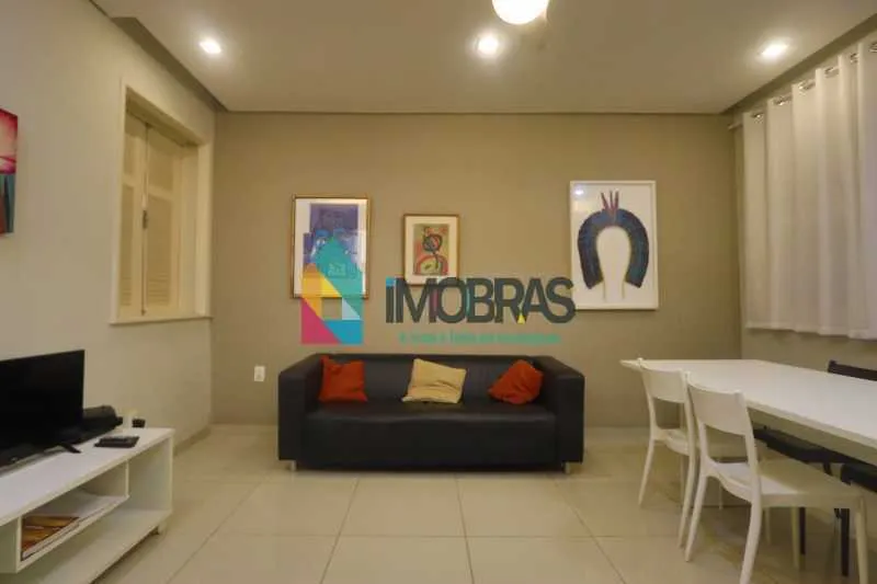 2-bedroom apartment with 3 bathrooms and an open-plan kitchen — photo 17