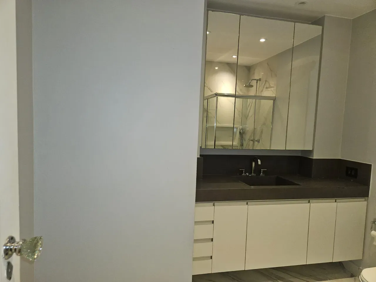 Apartamento, 200 m², com varanda envidraçada — photo 29