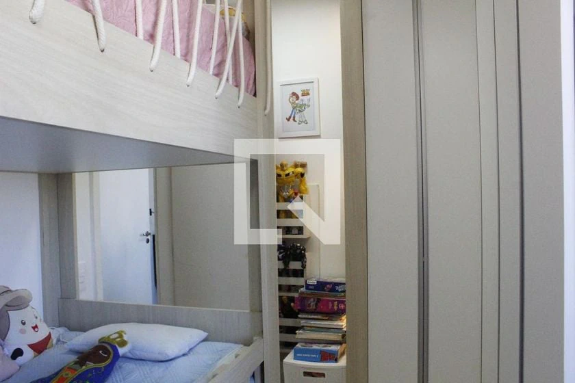 Casa em condomínio com 4 quartos e 117 m² — photo 23