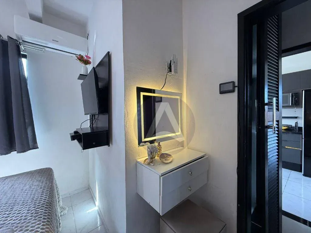 2-bedroom apartment with an open-plan kitchen — photo 8