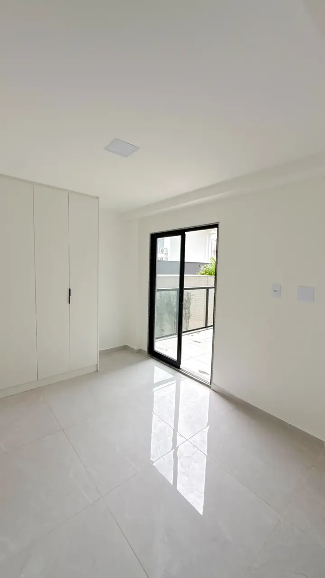 2-bedroom apartment in a building with a sauna — photo 3