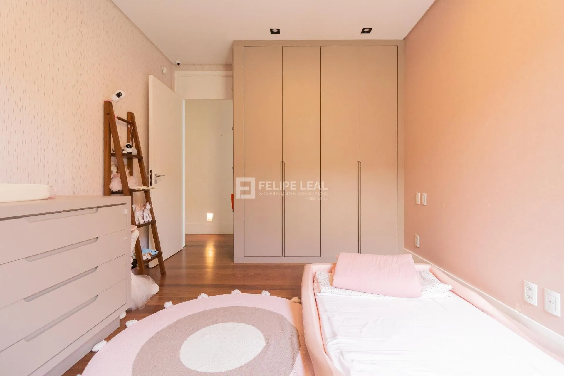 Меблированный дом в кондоминиуме: 5 люкс-спален и 700 м² — photo 20
