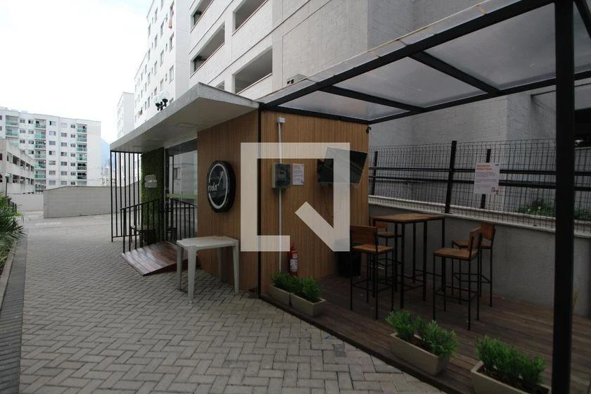 Furnished apartment with a balcony and 2 bedrooms — photo 39