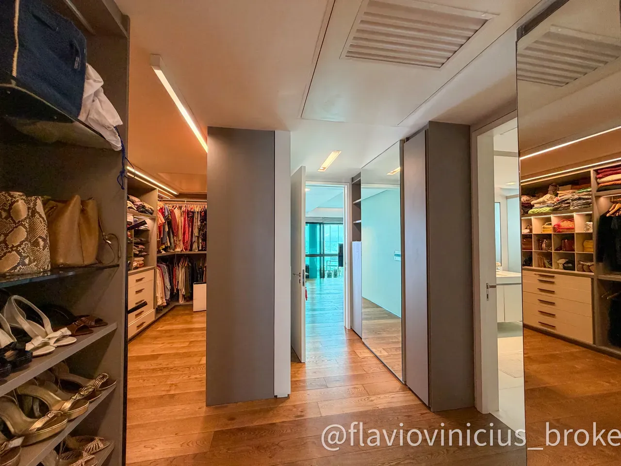 Apartamento mobiliado de 400 m² com 4 suítes e jardim — photo 54